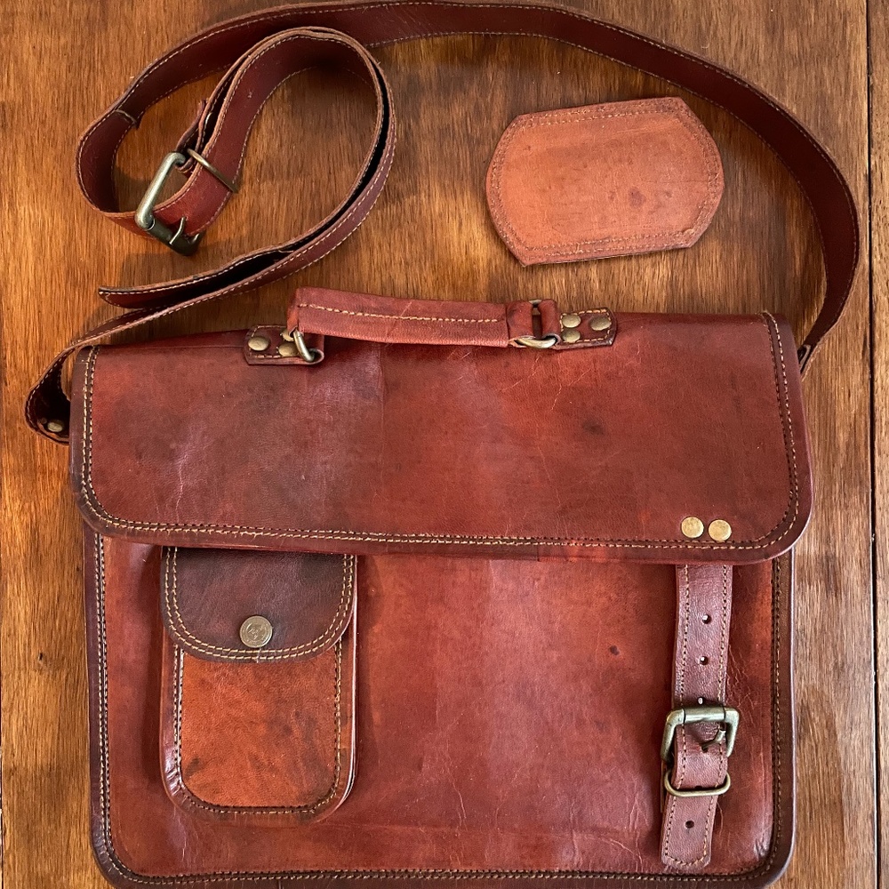 Genuine Leather Laptop Messenger Bag for iPad, Macbook Air, Small Laptop